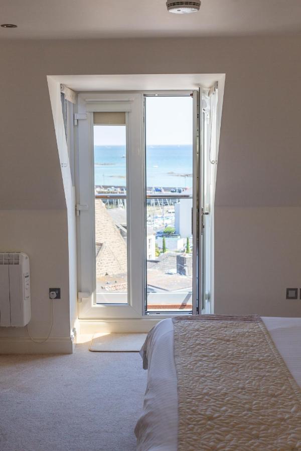 Porthole Suites St Aubin Eksteriør billede