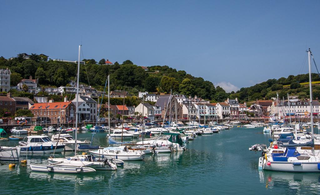 Porthole Suites St Aubin Eksteriør billede