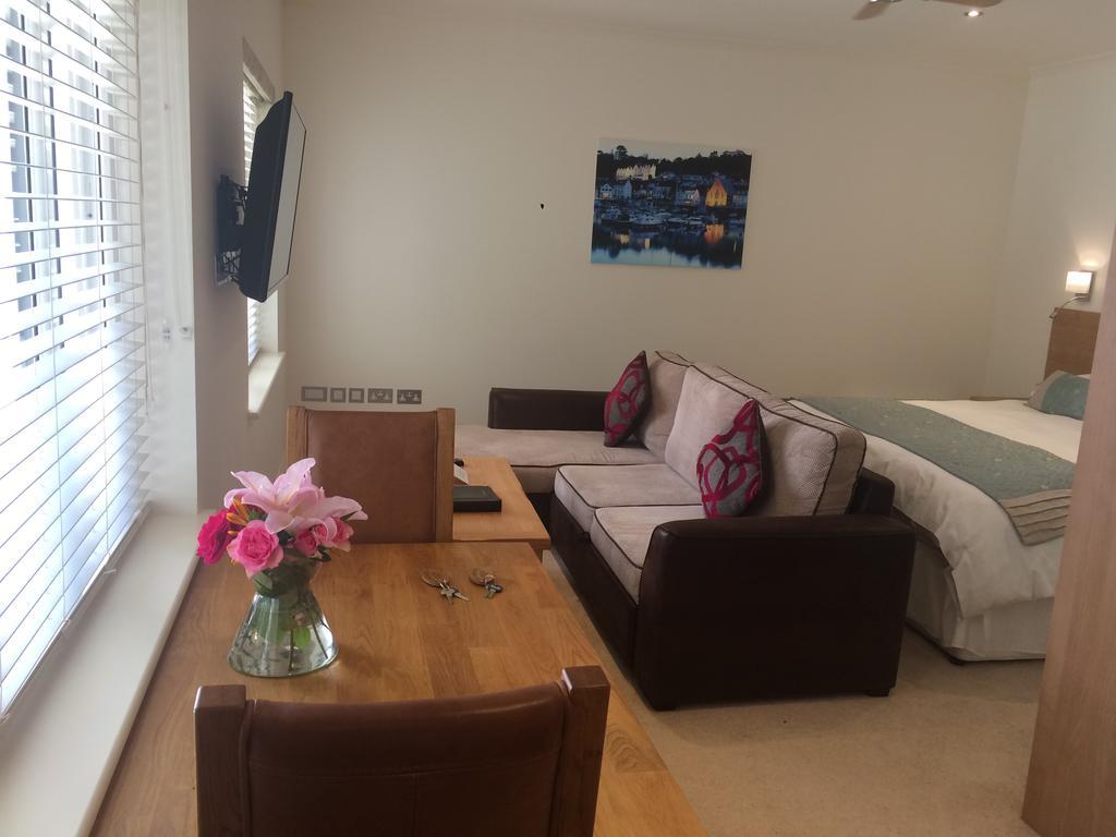 Porthole Suites St Aubin Eksteriør billede